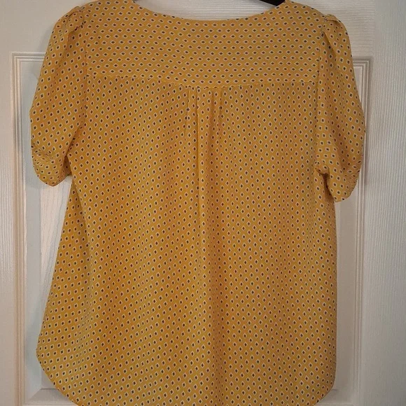 Adrianna Papell Yellow V-Neck Blouse with Relaxed Sleeves - Picture 2 of 4